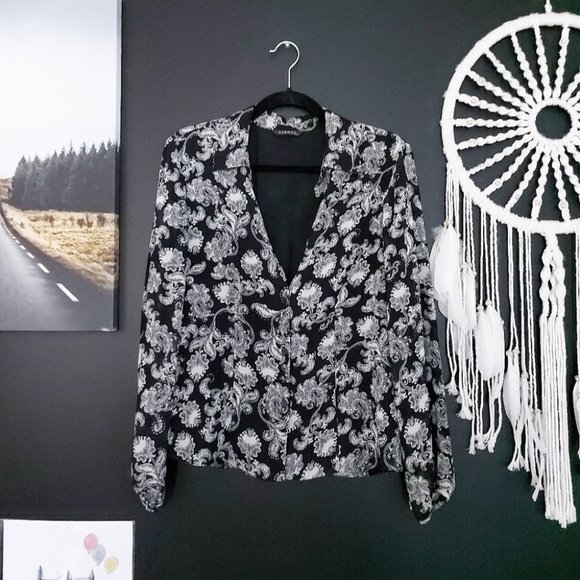 Vintage Black & White Classic Paisley Blouse - Picture 3 of 3